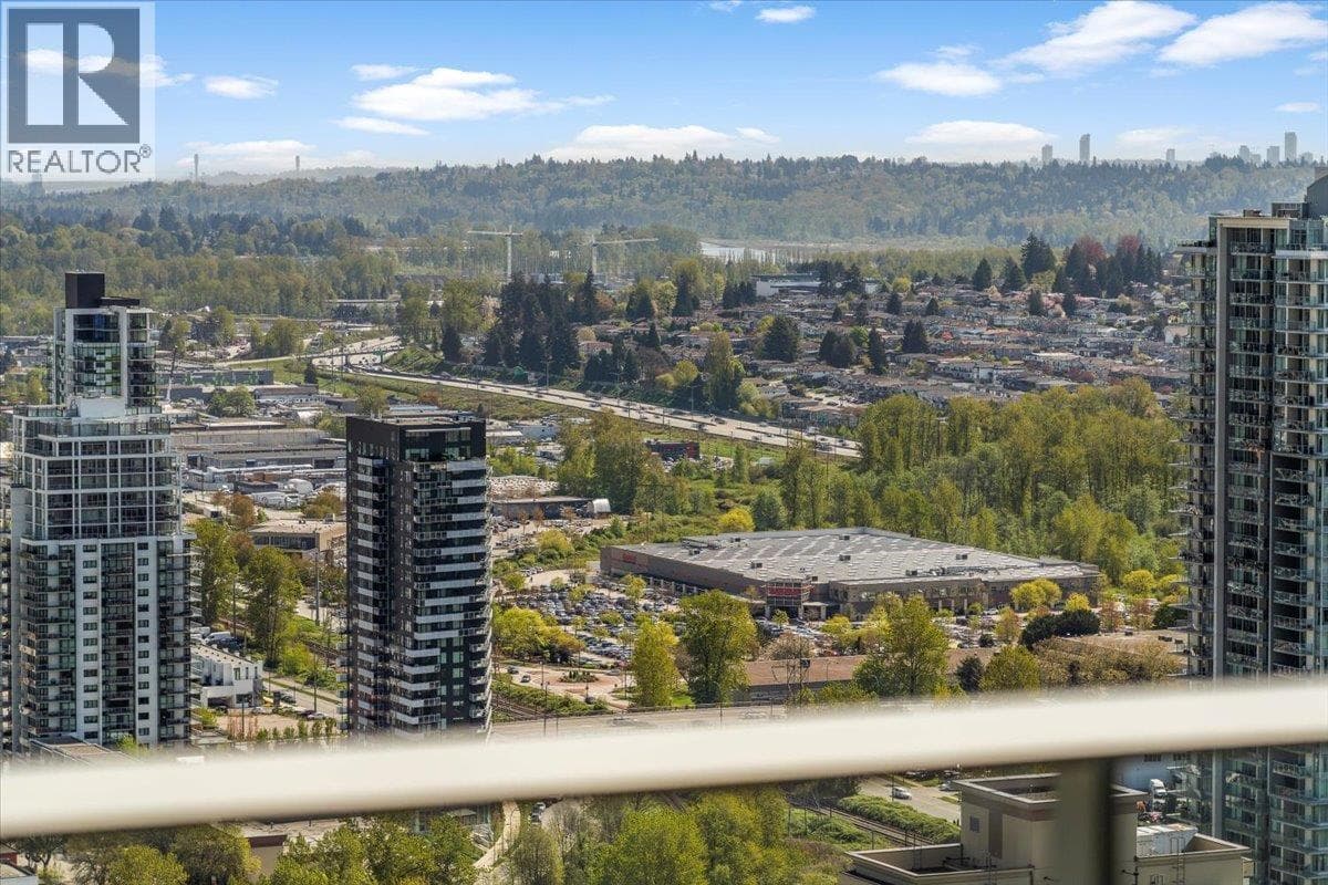 4002 2186 GILMORE AVENUE — Burnaby, British Columbia - Main photo