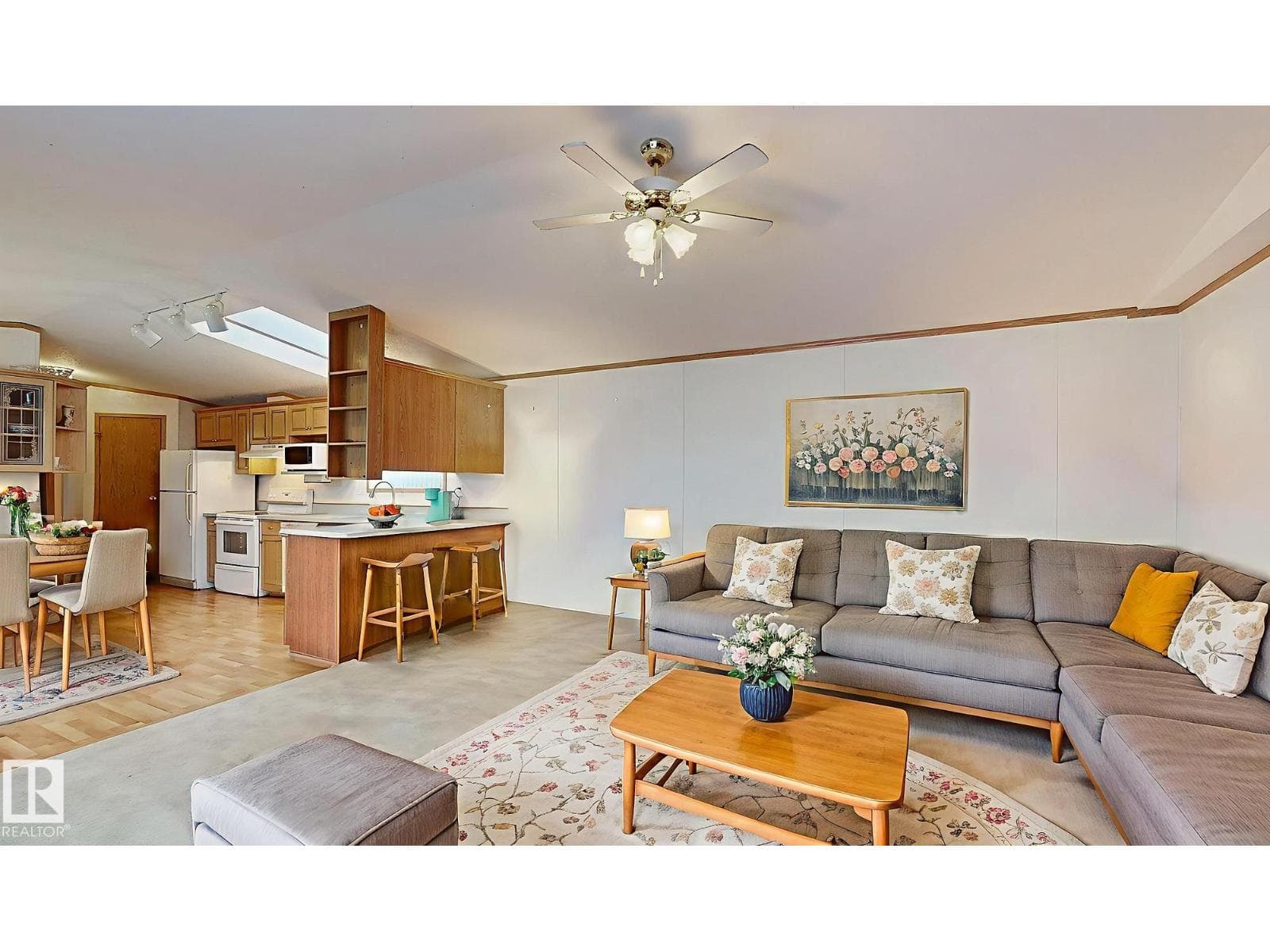 2925 Lakewood DR NW - Main photo, Edmonton, Alberta