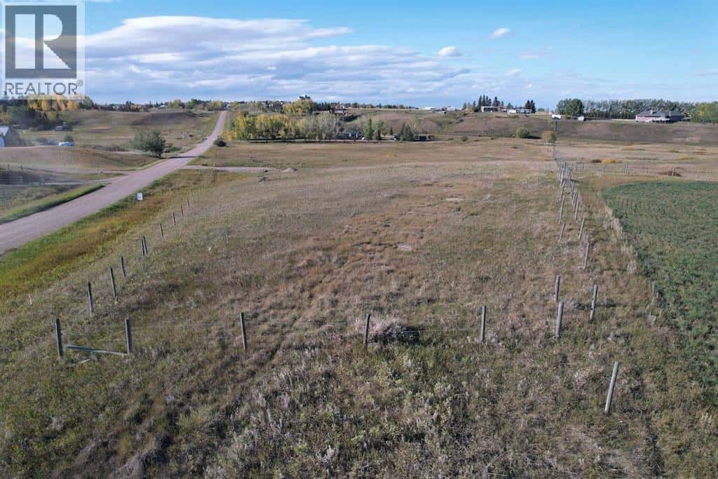 Rural Kneehill County — Rural Kneehill County - Photo 3 of 8