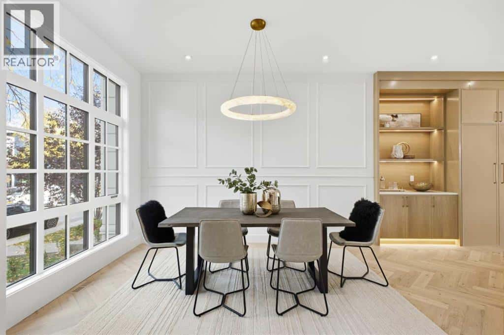 1741 48 Avenue SW — Calgary, Alberta - Photo 5 of 47