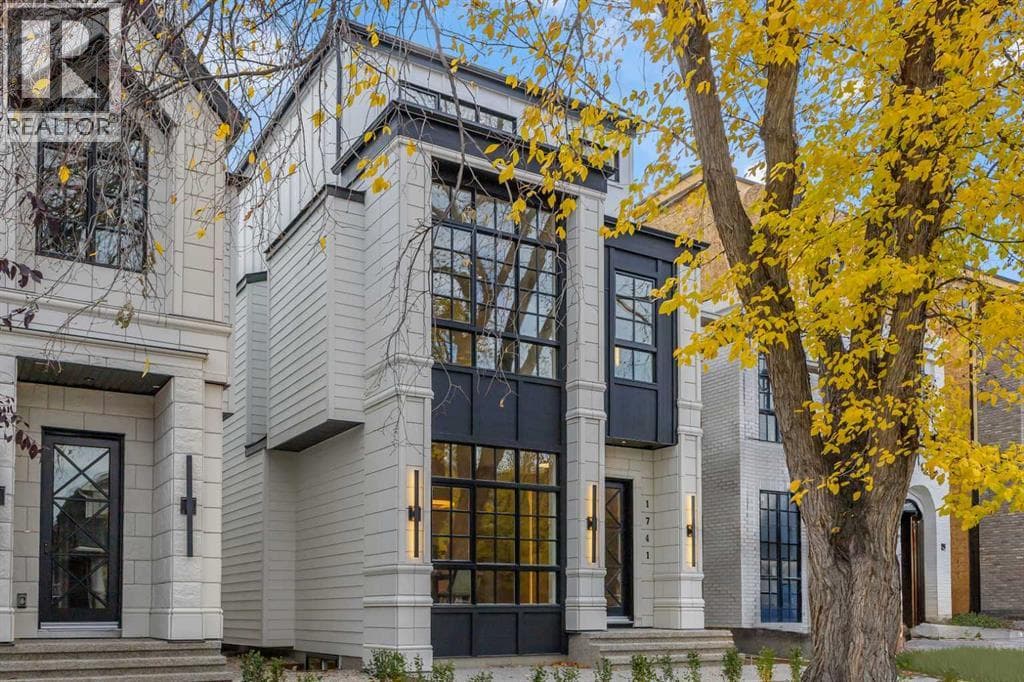 1741 48 Avenue SW — Calgary, Alberta - Main photo