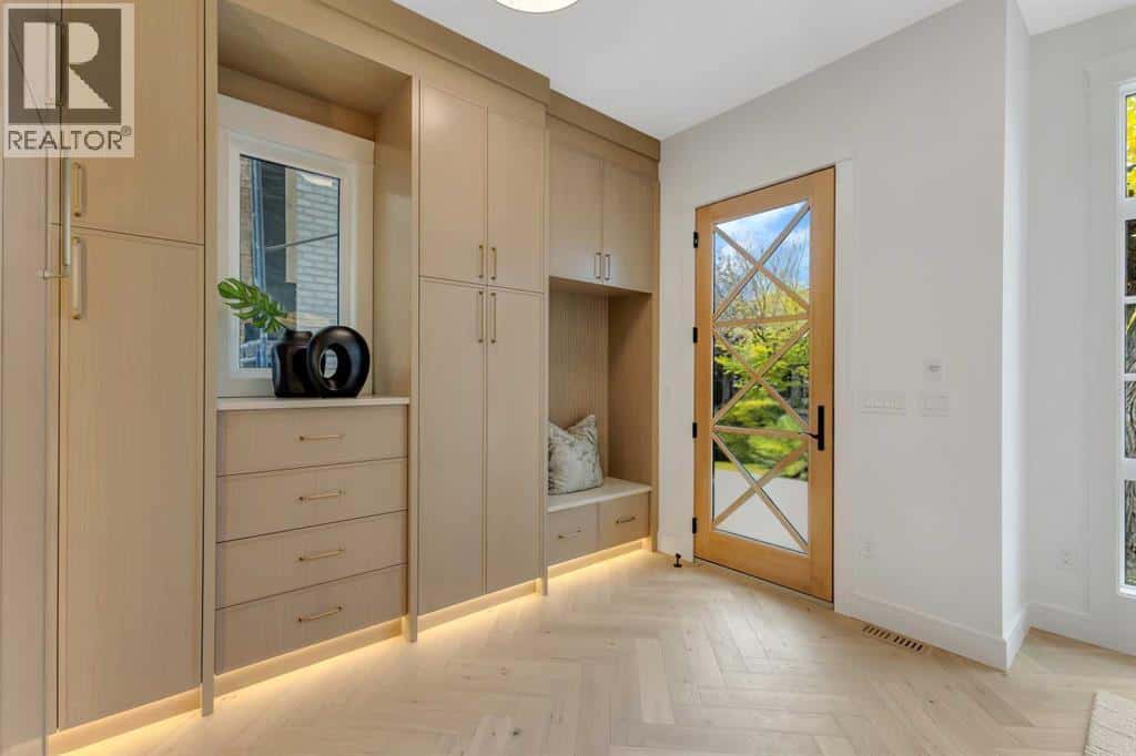 1741 48 Avenue SW — Calgary, Alberta - Photo 2 of 47