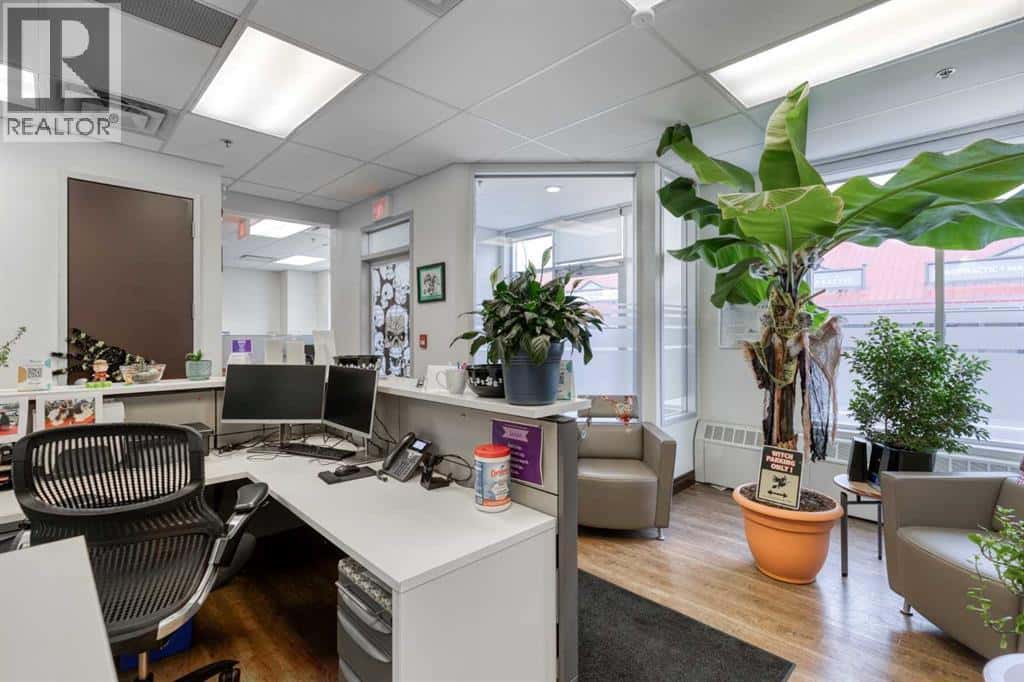 3, 505 Railway Street W — Cochrane, Alberta - Photo 5 of 9