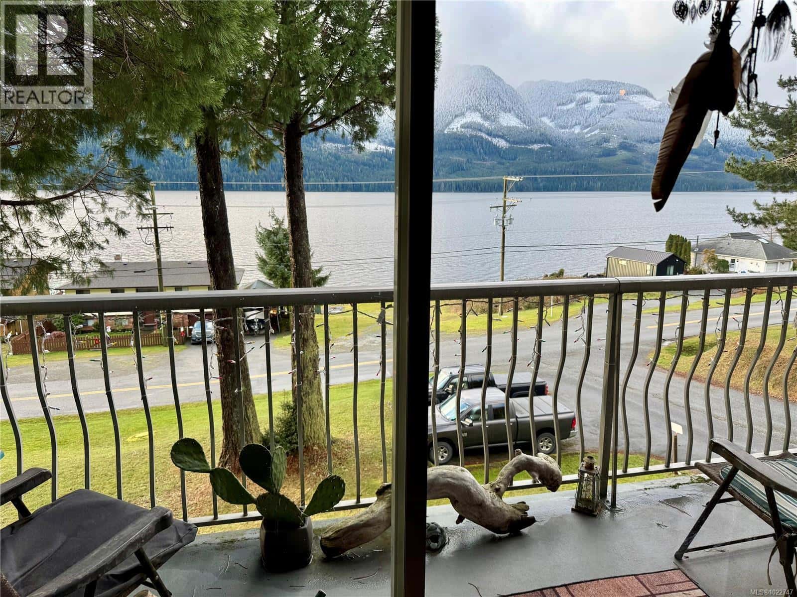 302 801 Marine Dr — Port Alice, British Columbia - Photo 5 of 15