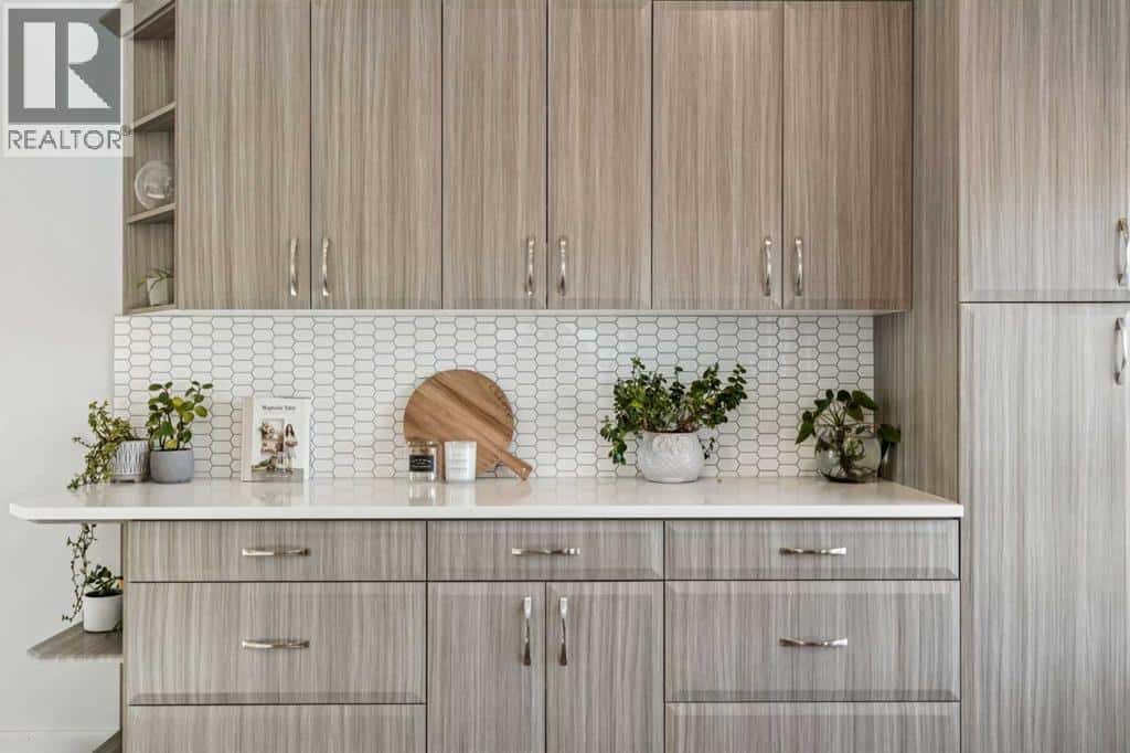 36 Riverview Drive — Cochrane, Alberta - Photo 3 of 35