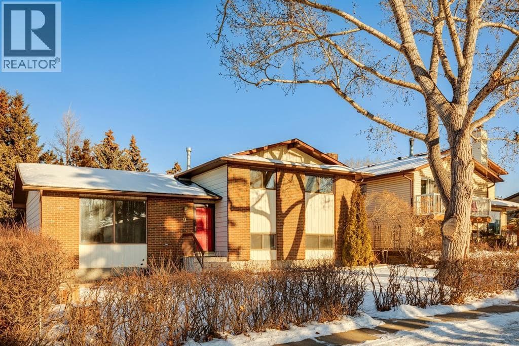 9 Jensen Crescent NE — Airdrie, Alberta - Main photo