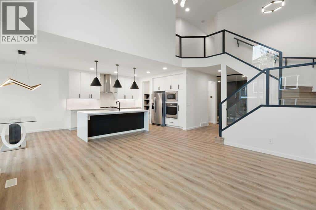 296 Spring Creek Circle SW — Calgary, Alberta - Photo 3 of 38