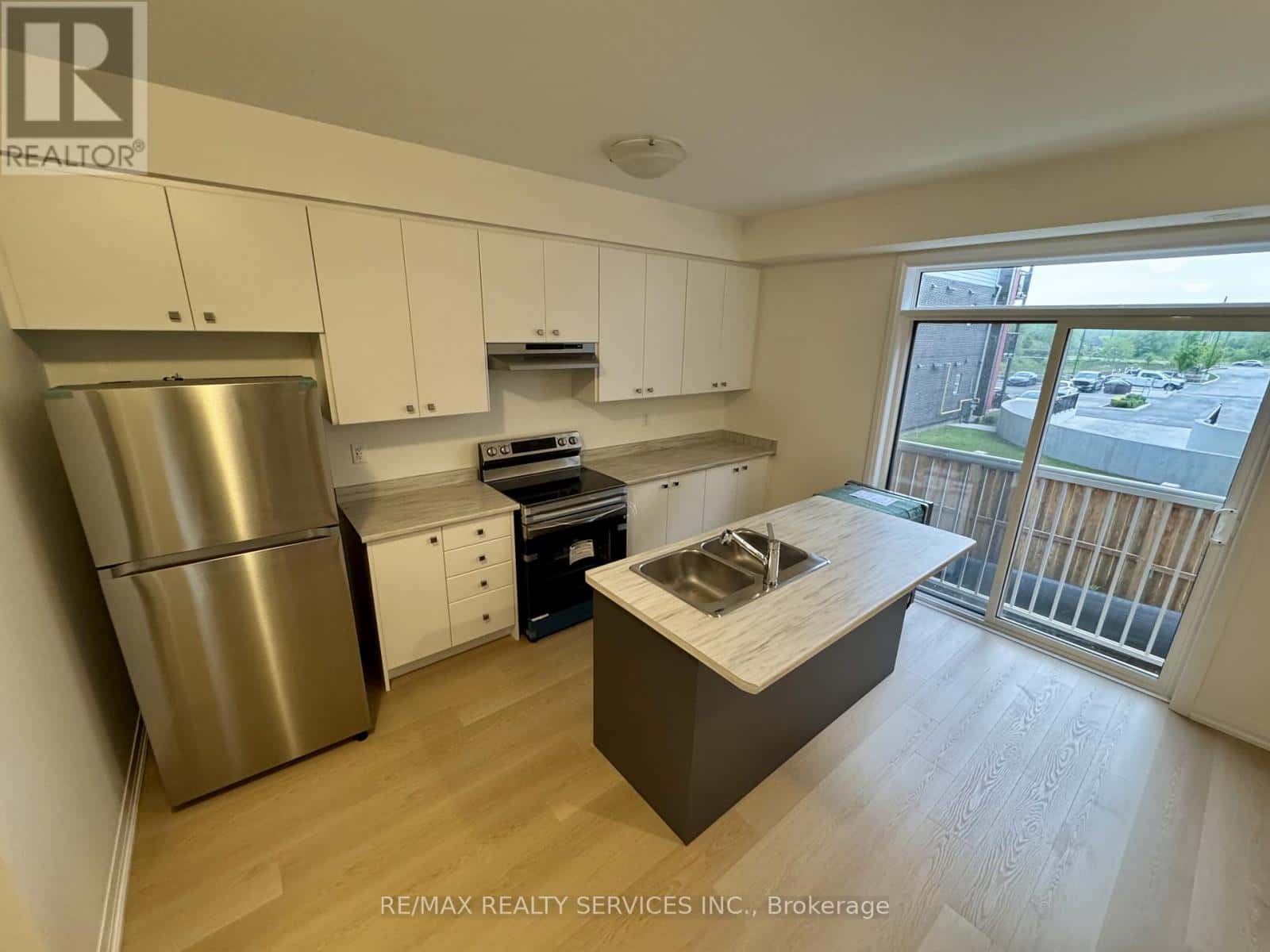 29 - 389 CONKLIN ROAD — Brantford, Ontario - Photo 3 of 10