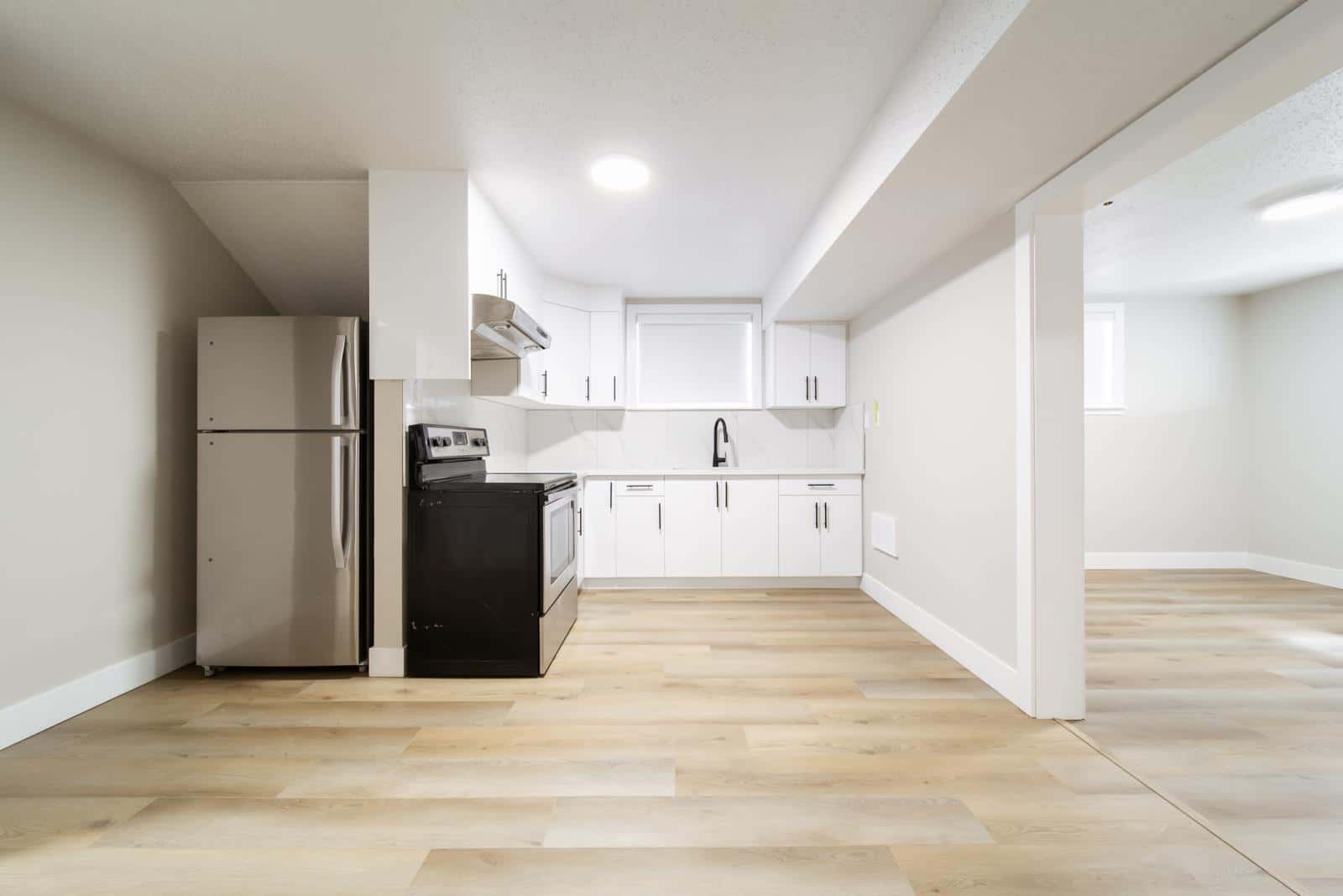 6418 132 Avenue — Edmonton - Photo 5 of 112