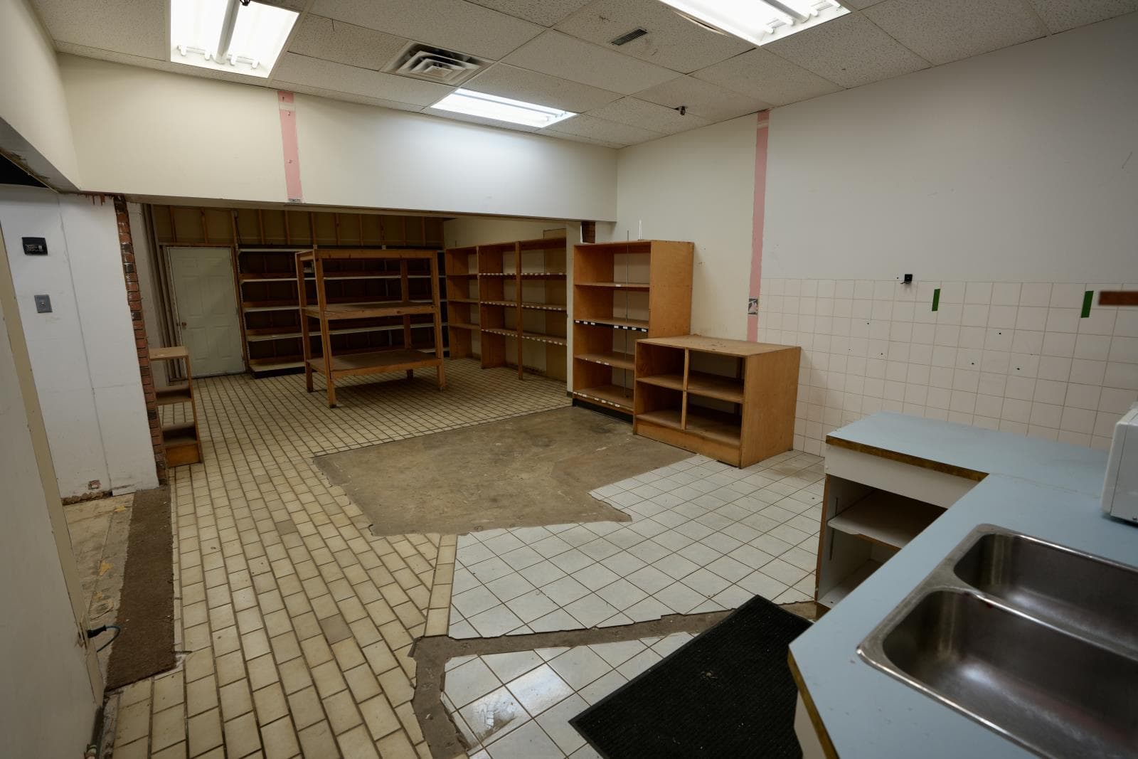 5556 50 Avenue — St. Paul Town - Main photo