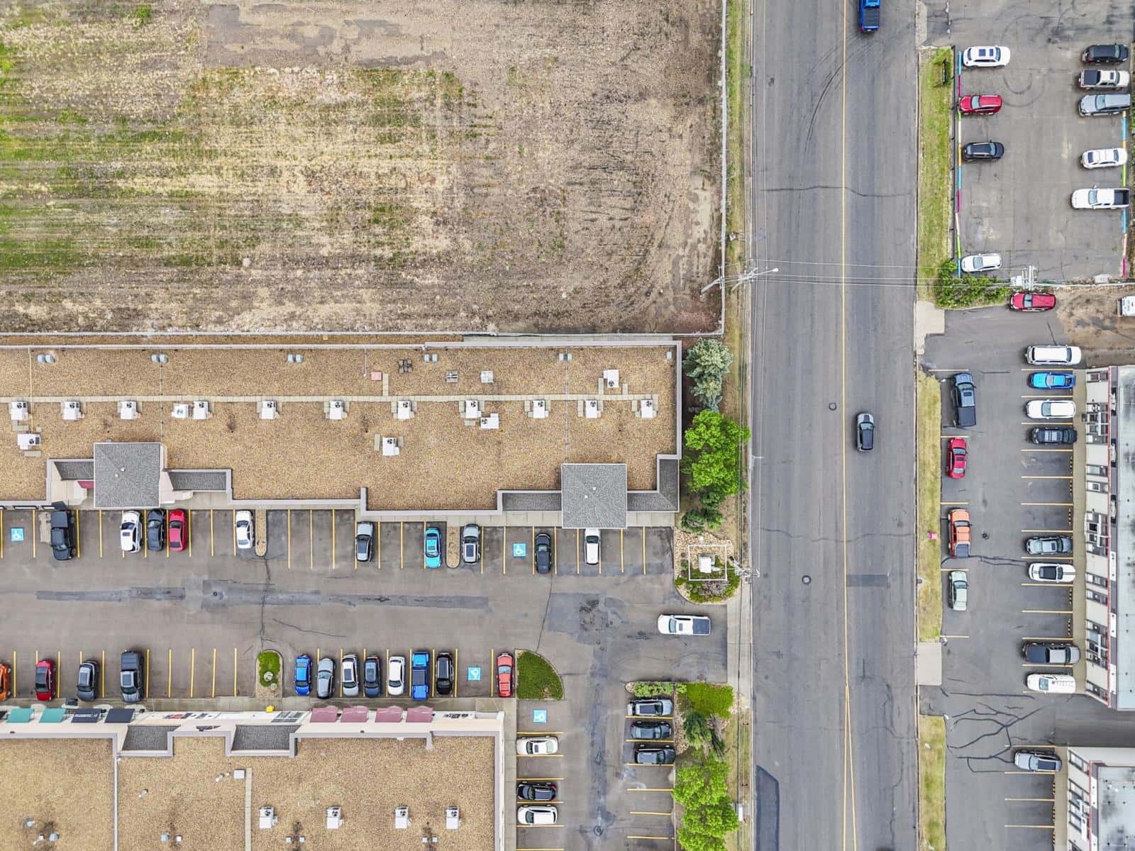 Edmonton — Edmonton - Photo 4 of 282