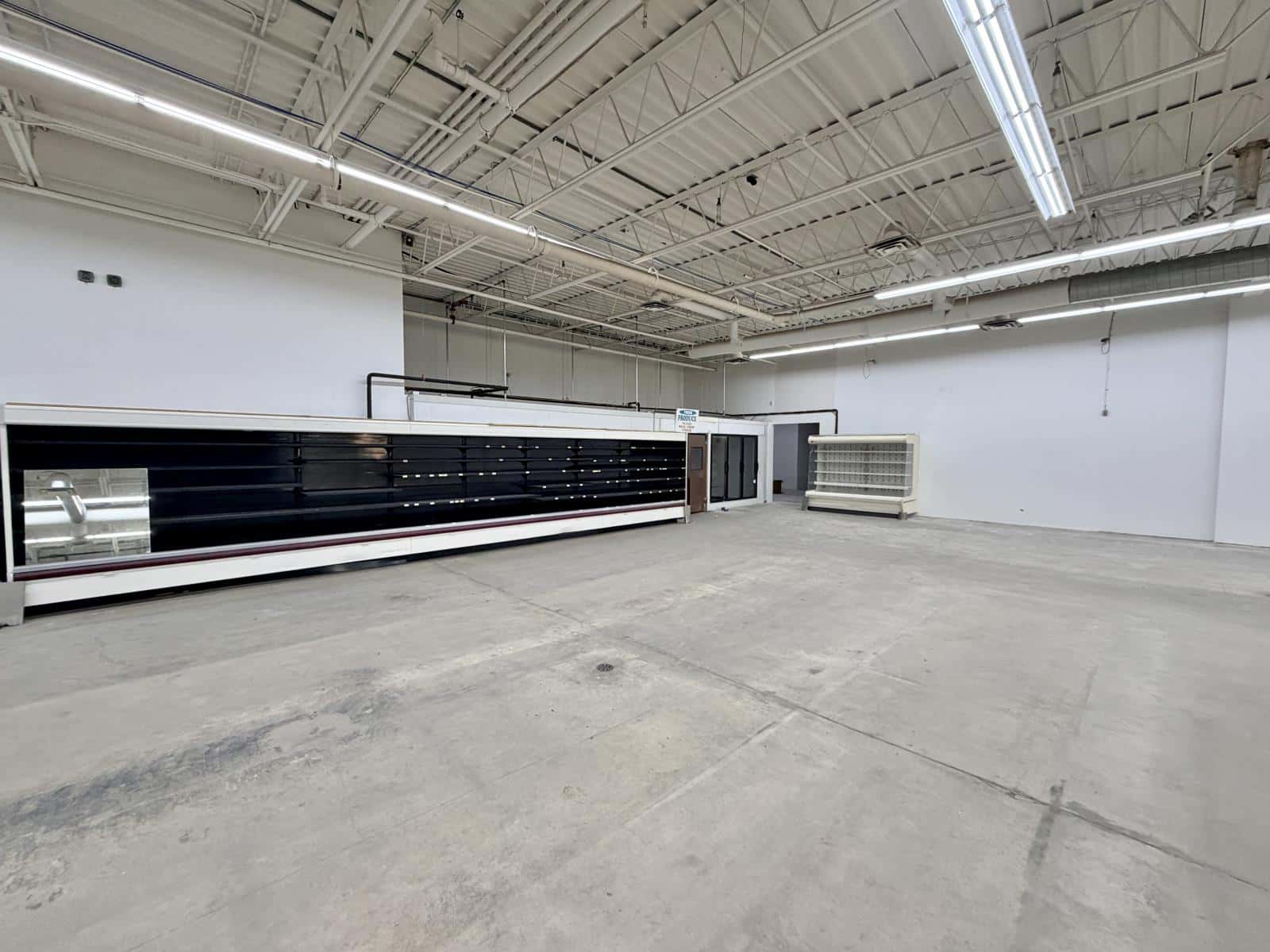 St. Paul Town — St. Paul Town - Photo 3 of 92