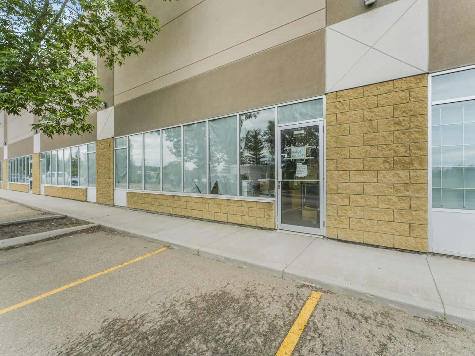 Edmonton — Edmonton - Photo 3 of 441