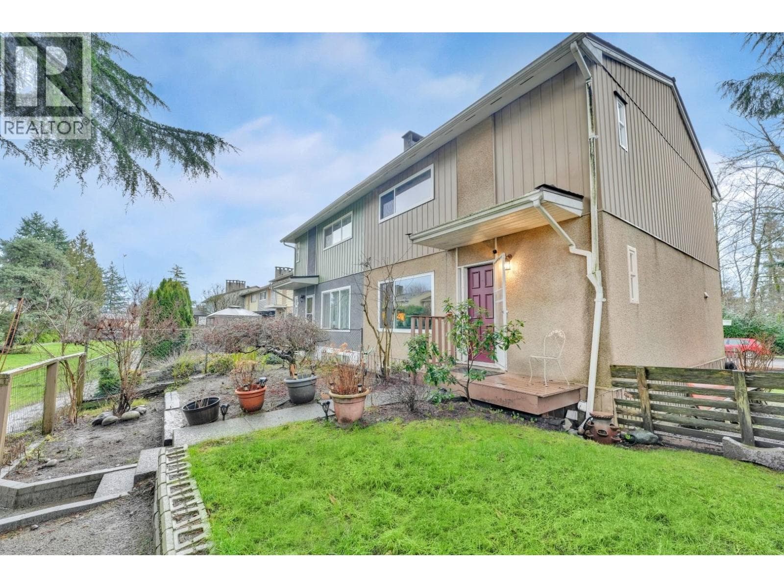 2158 SANDRA WAY — Port Coquitlam, British Columbia - Main photo