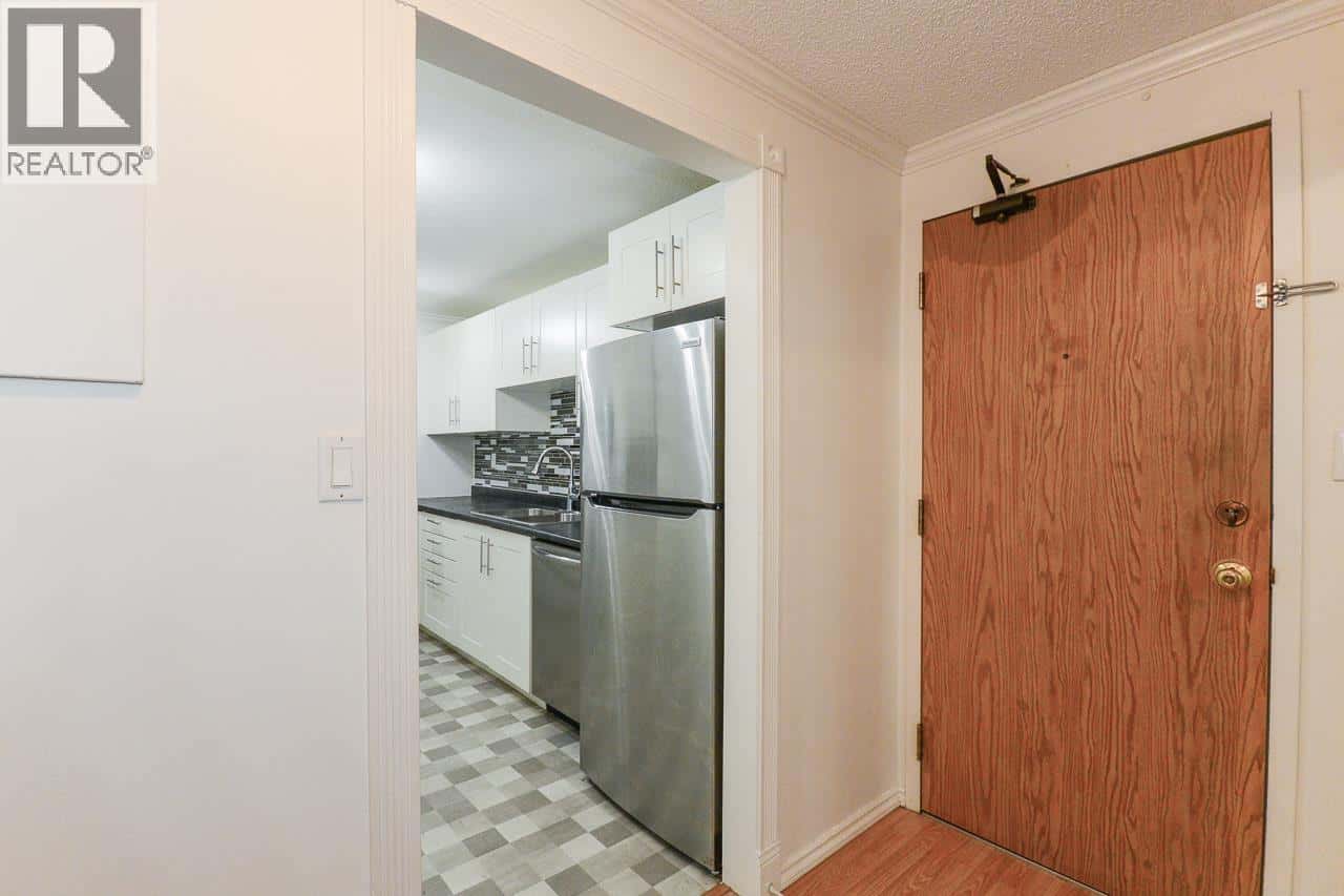 263 7293 MOFFATT ROAD — Richmond, British Columbia - Photo 5 of 27