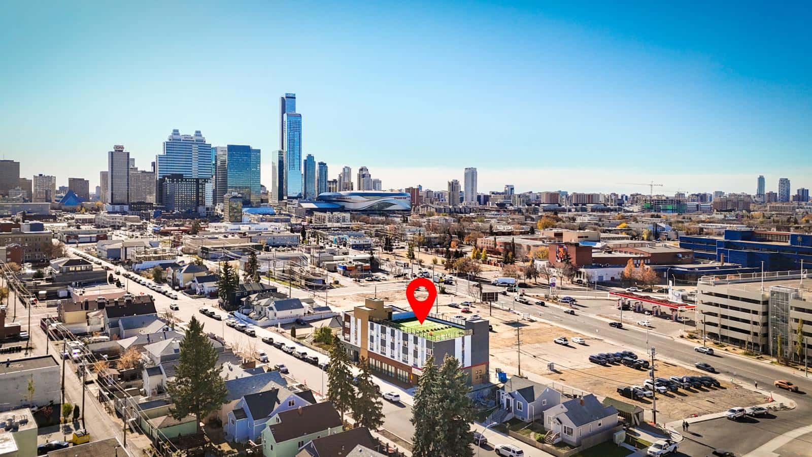 10882 98 Street — Edmonton - Photo 3 of 48