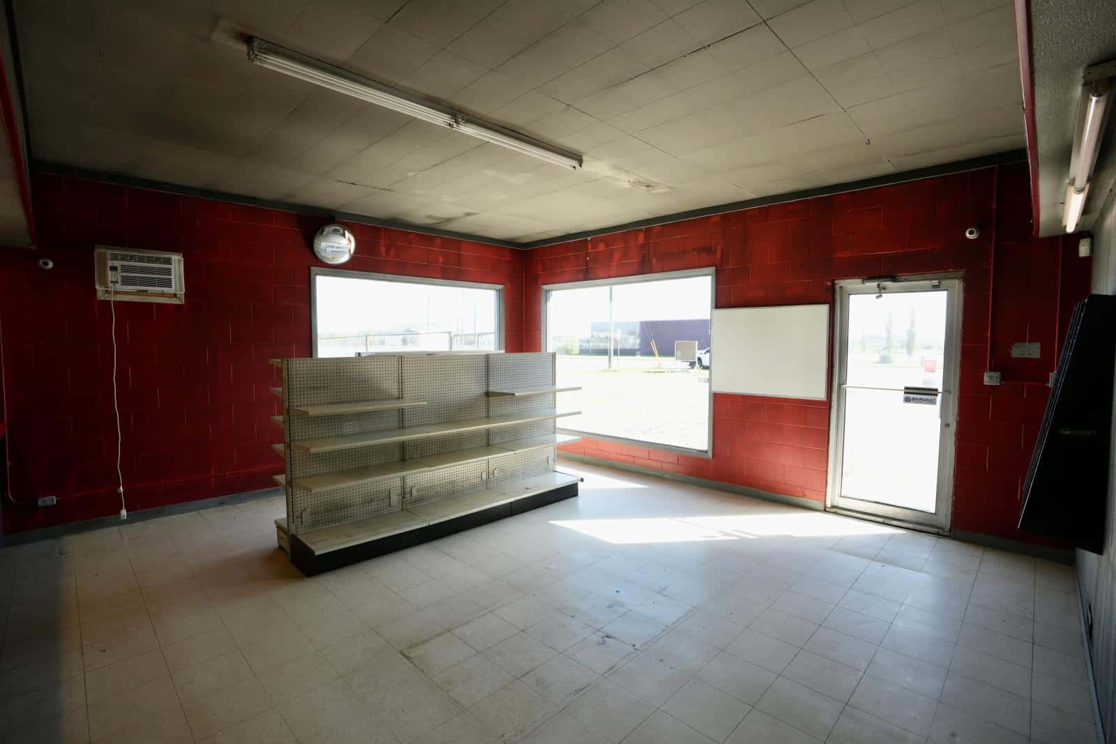 St. Paul Town — St. Paul Town - Photo 2 of 189