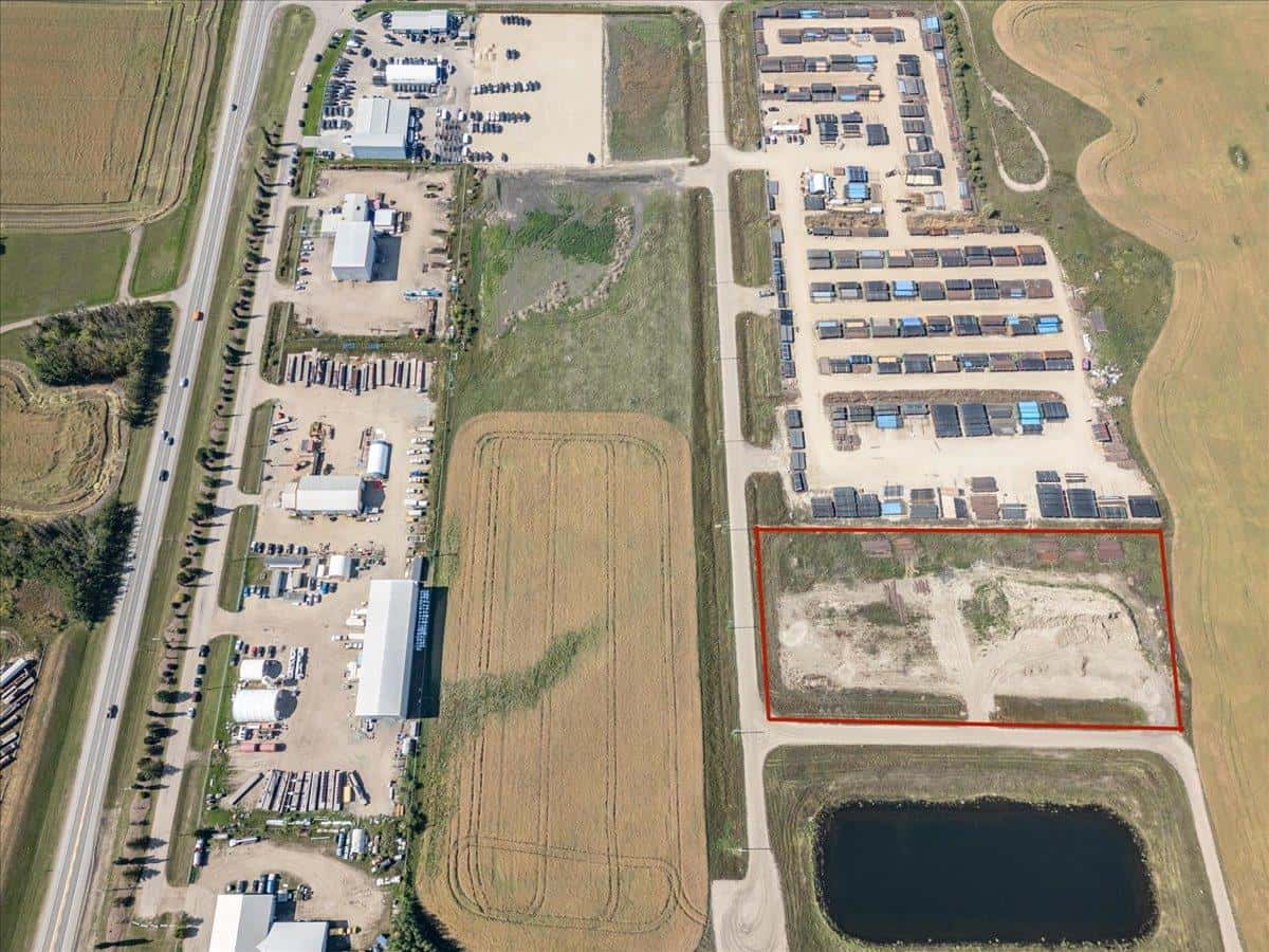 Calmar — Calmar - Photo 2 of 66