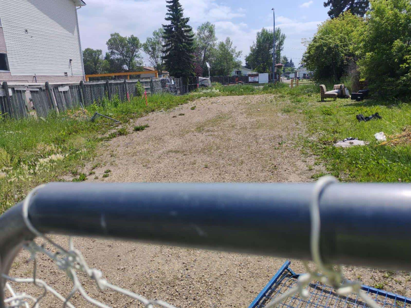 15716 100 Avenue — Edmonton - Photo 3 of 25