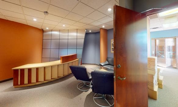 Edmonton — Edmonton - Main photo