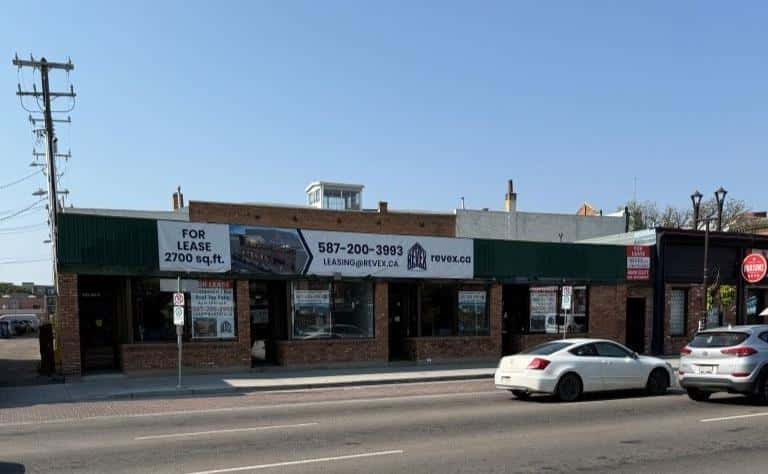 Edmonton — Edmonton - Photo 4 of 30