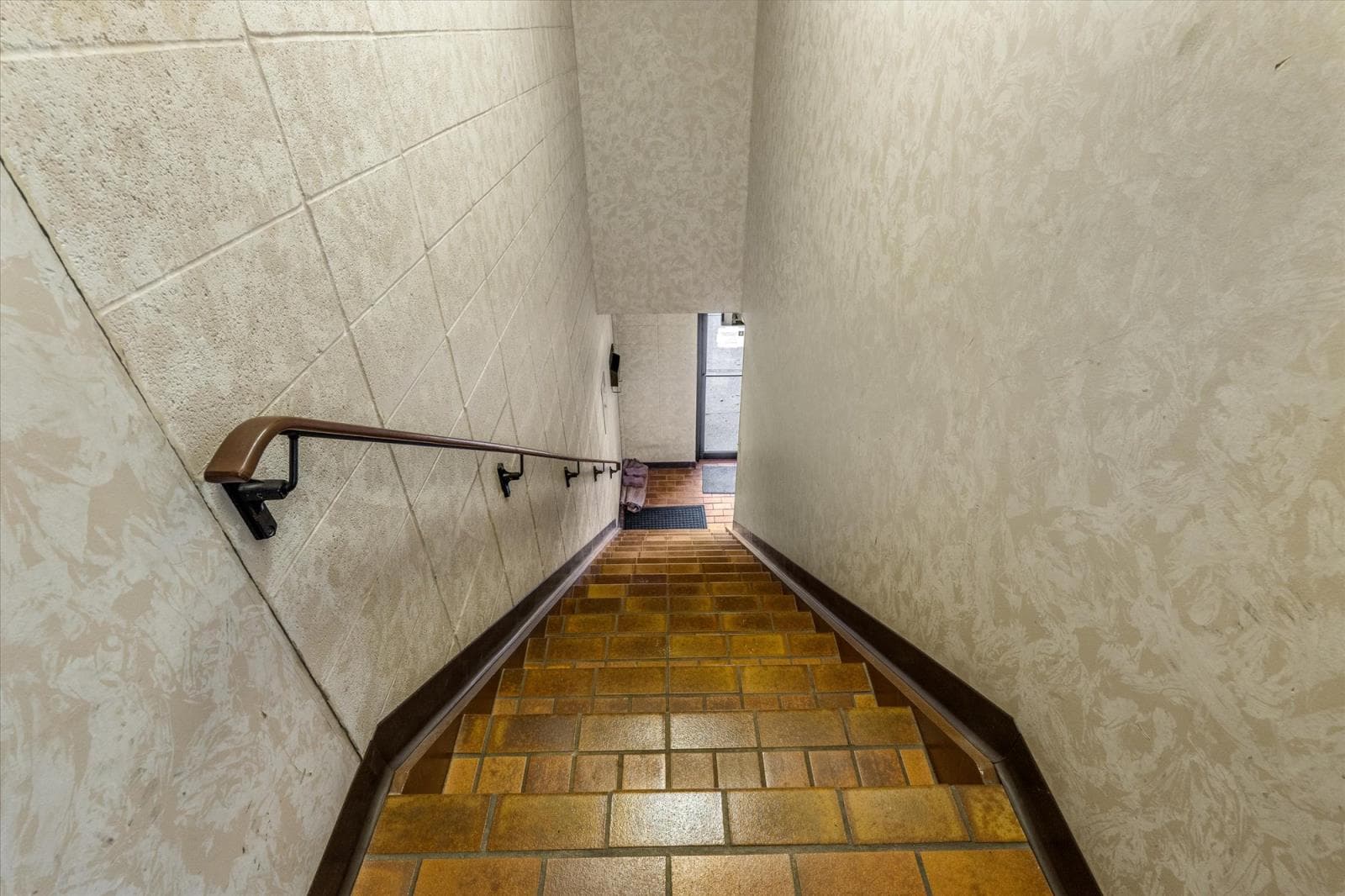 Edmonton — Edmonton - Main photo