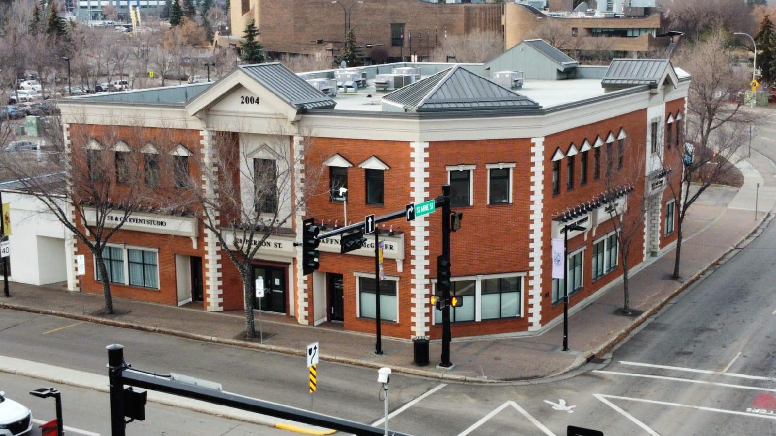 St. Albert — St. Albert - Main photo