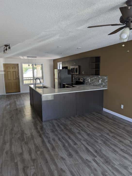 12505 111 Ave NW — Edmonton - Photo 2 of 78