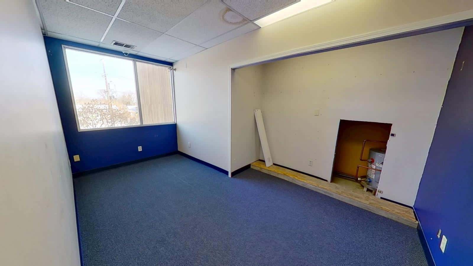 Edmonton — Edmonton - Photo 5 of 54