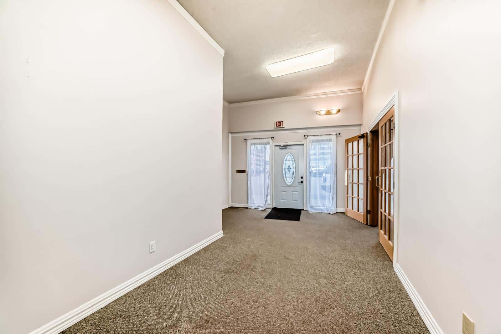 Edmonton — Edmonton - Photo 3 of 312