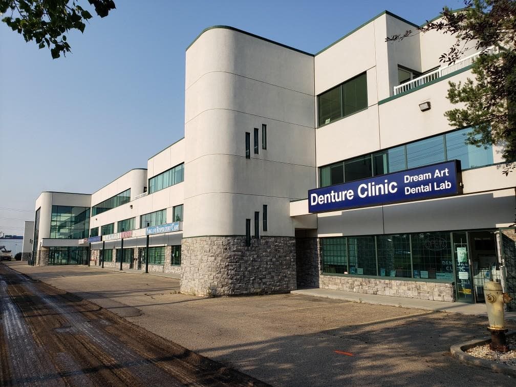 Edmonton — Edmonton - Main photo