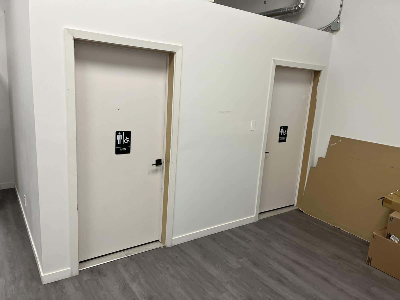 Edmonton — Edmonton - Photo 2 of 30