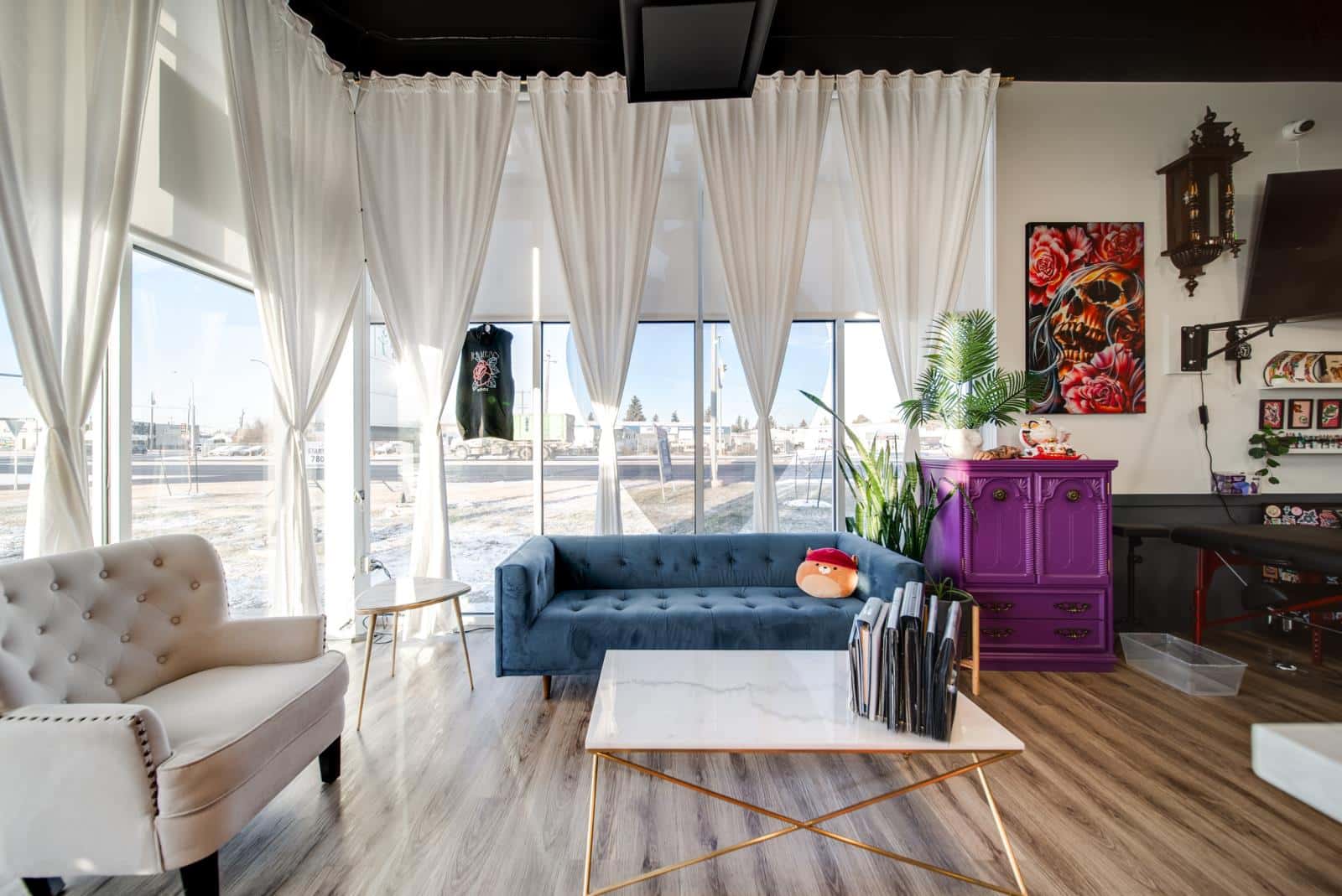 Edmonton — Edmonton - Photo 3 of 81