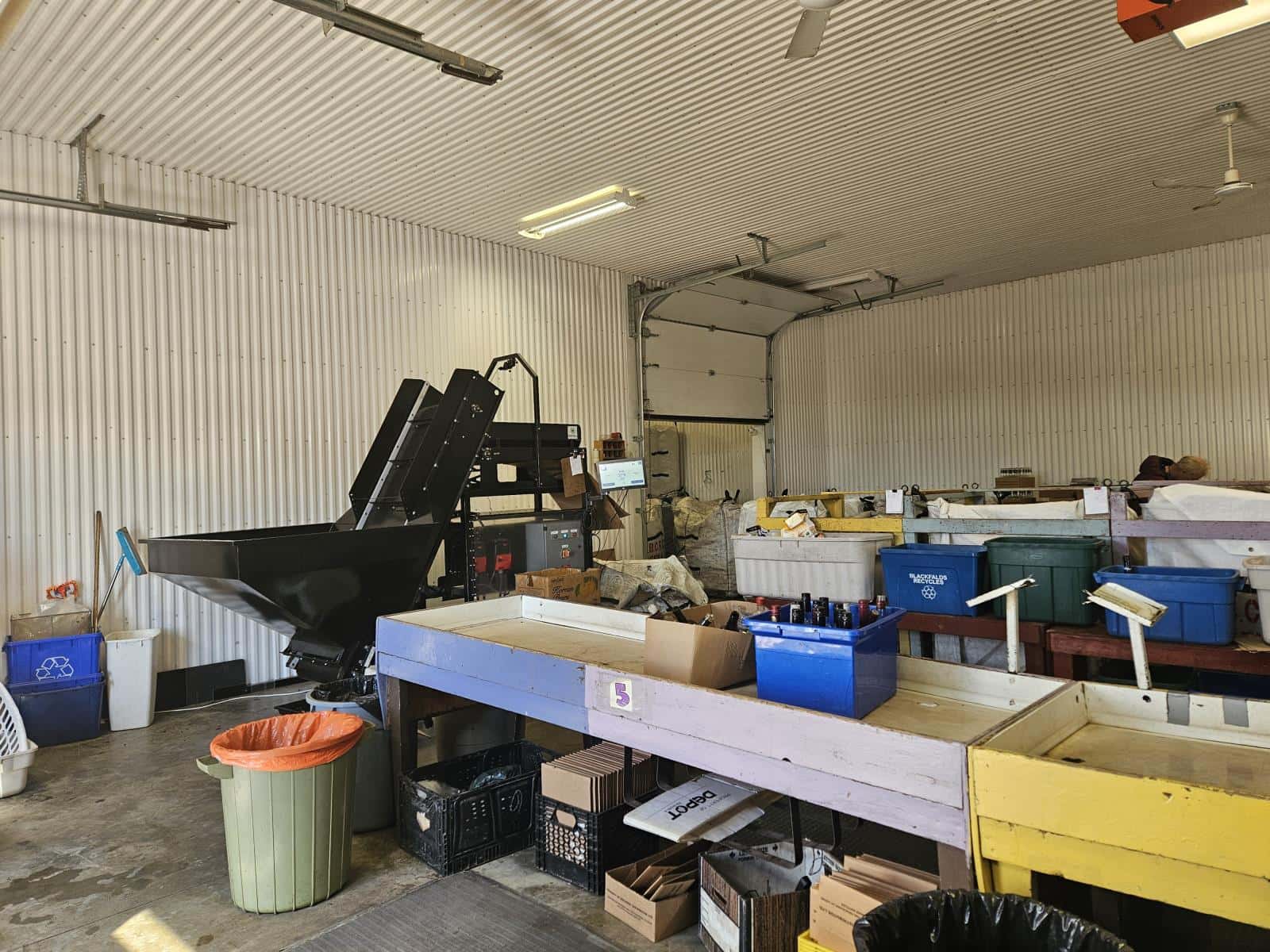 5602 44 St — Rimbey - Photo 3 of 15