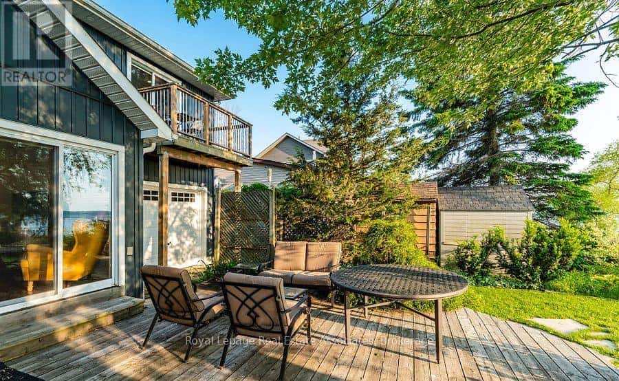 14 LONG POINT ROAD — Tay (Waubaushene), Ontario - Photo 3 of 33