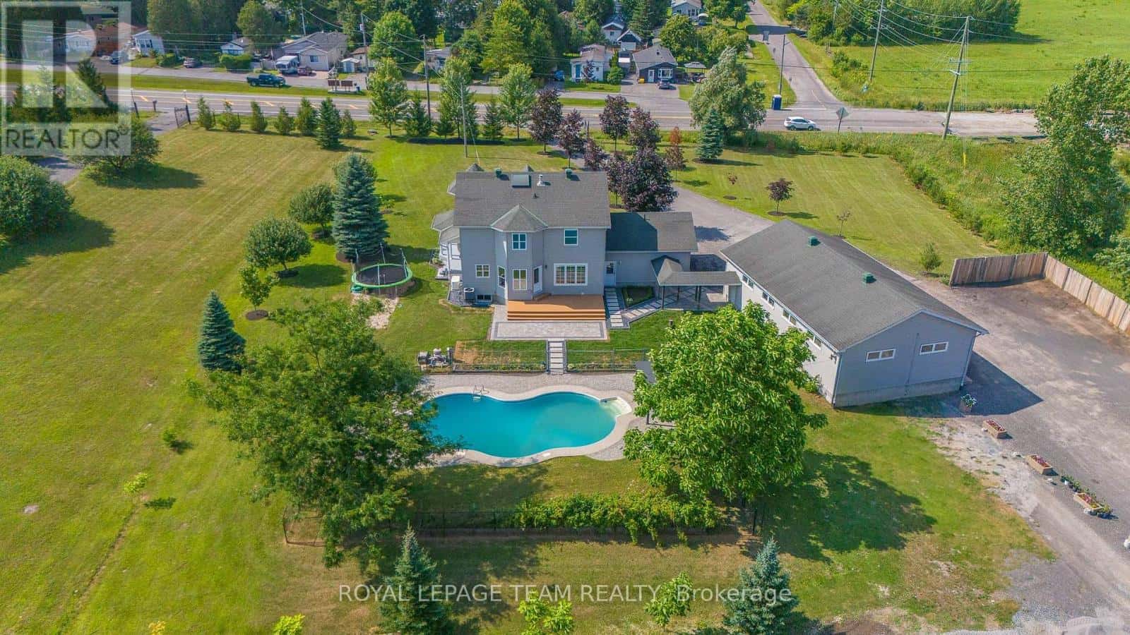 7474 MITCH OWENS ROAD — Ottawa, Ontario - Photo 4 of 48