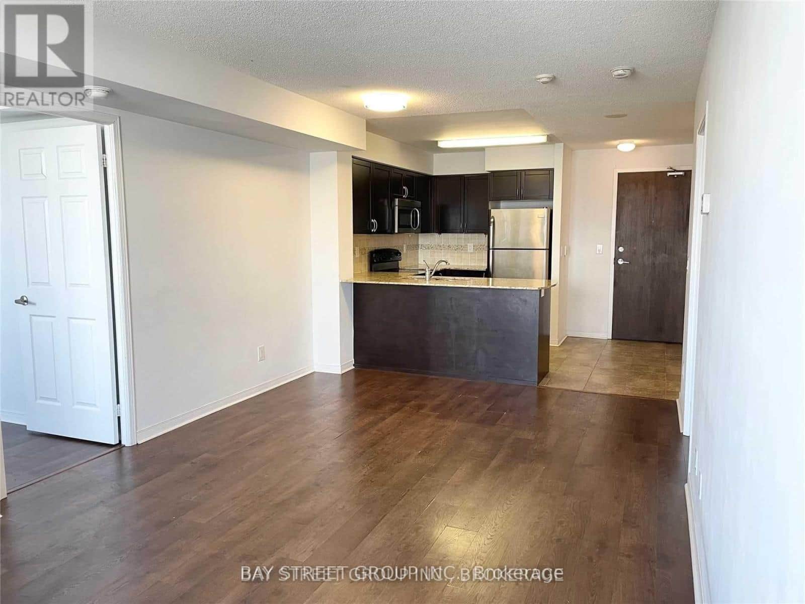 702 - 73 KING WILLIAM CRESCENT - Photo 5 of 15, Richmond Hill (Langstaff), Ontario