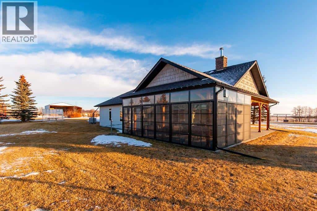 34126 Range Road 20 — Rural Red Deer County, Alberta - Photo 3 of 50