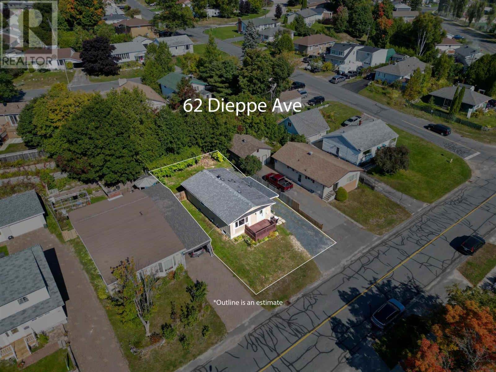 62 Dieppe AVE — Elliot Lake, Ontario - Photo 5 of 27