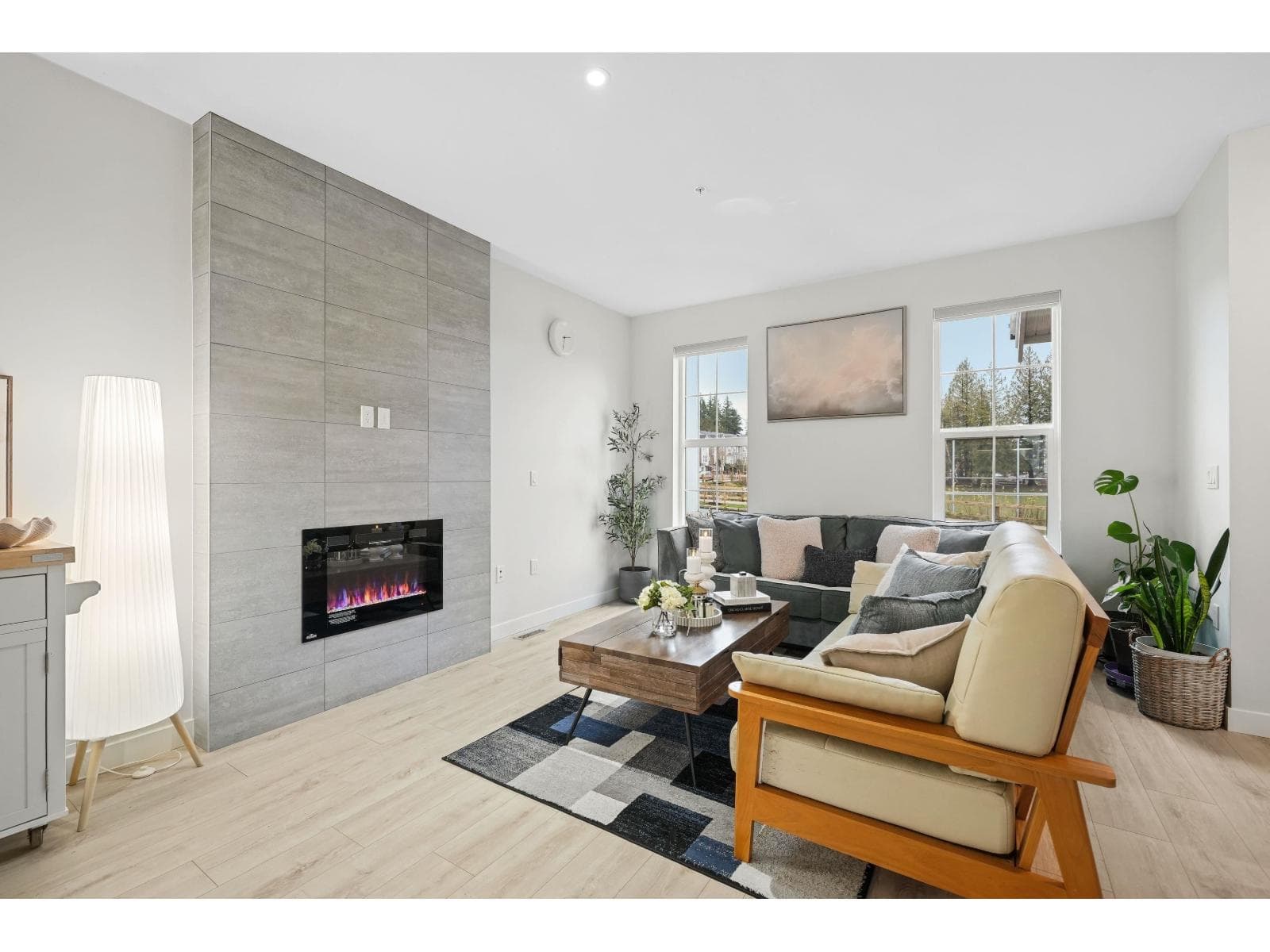 20181 83 AVENUE — Langley, British Columbia - Main photo