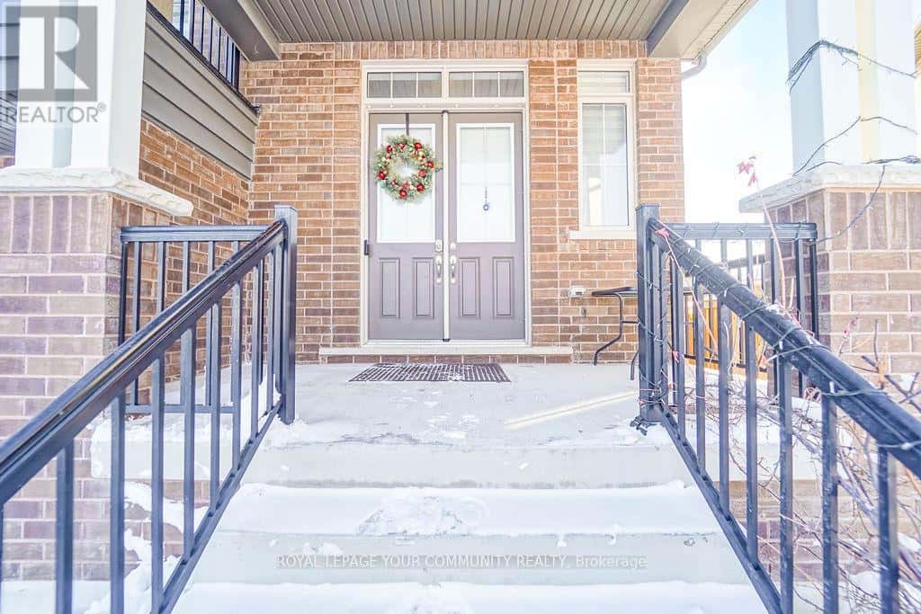 133 MARCEL BRUNNELLE | DRIVE — Whitby, Ontario - Photo 3 of 48