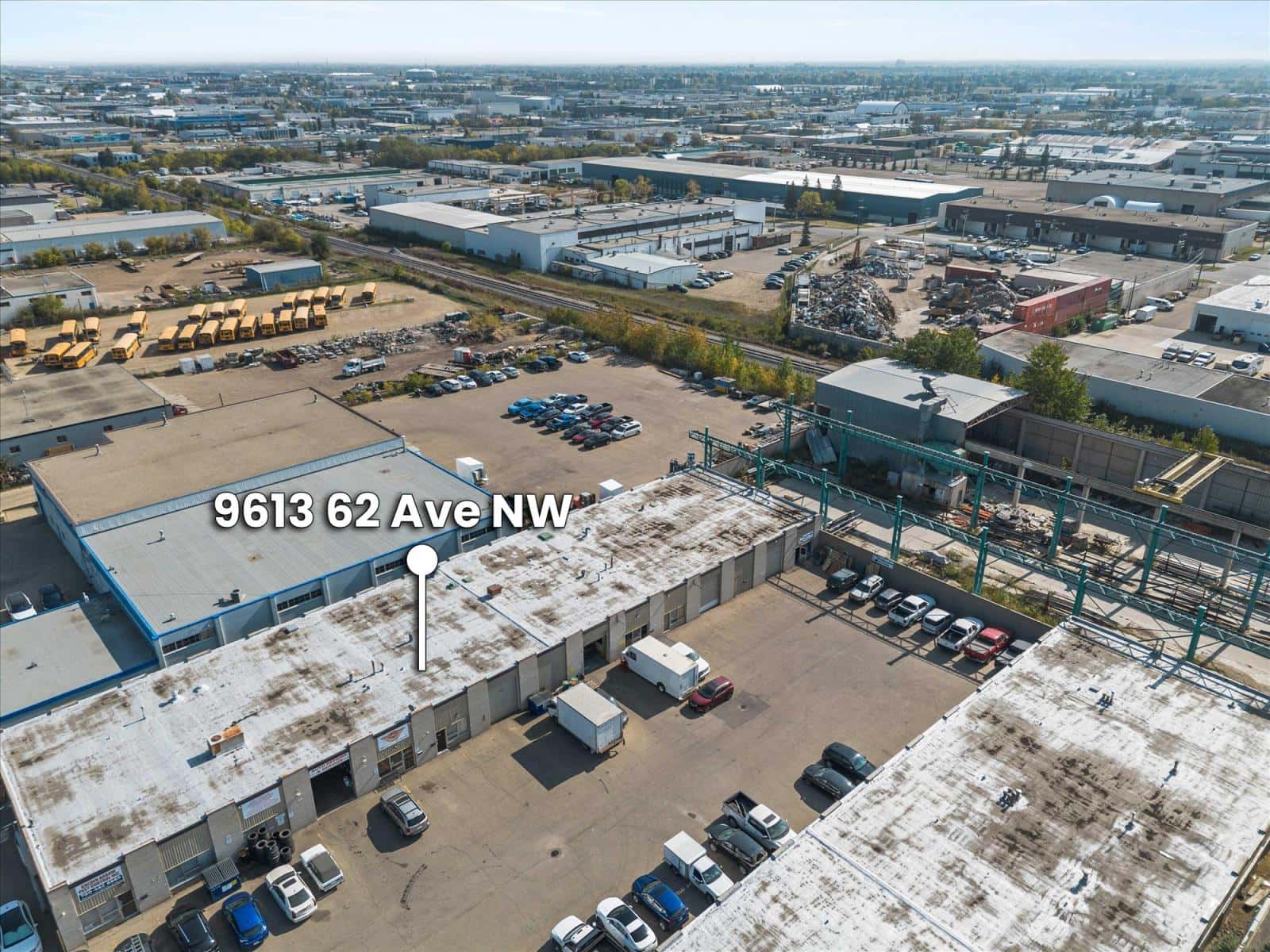 Edmonton — Edmonton - Photo 5 of 12