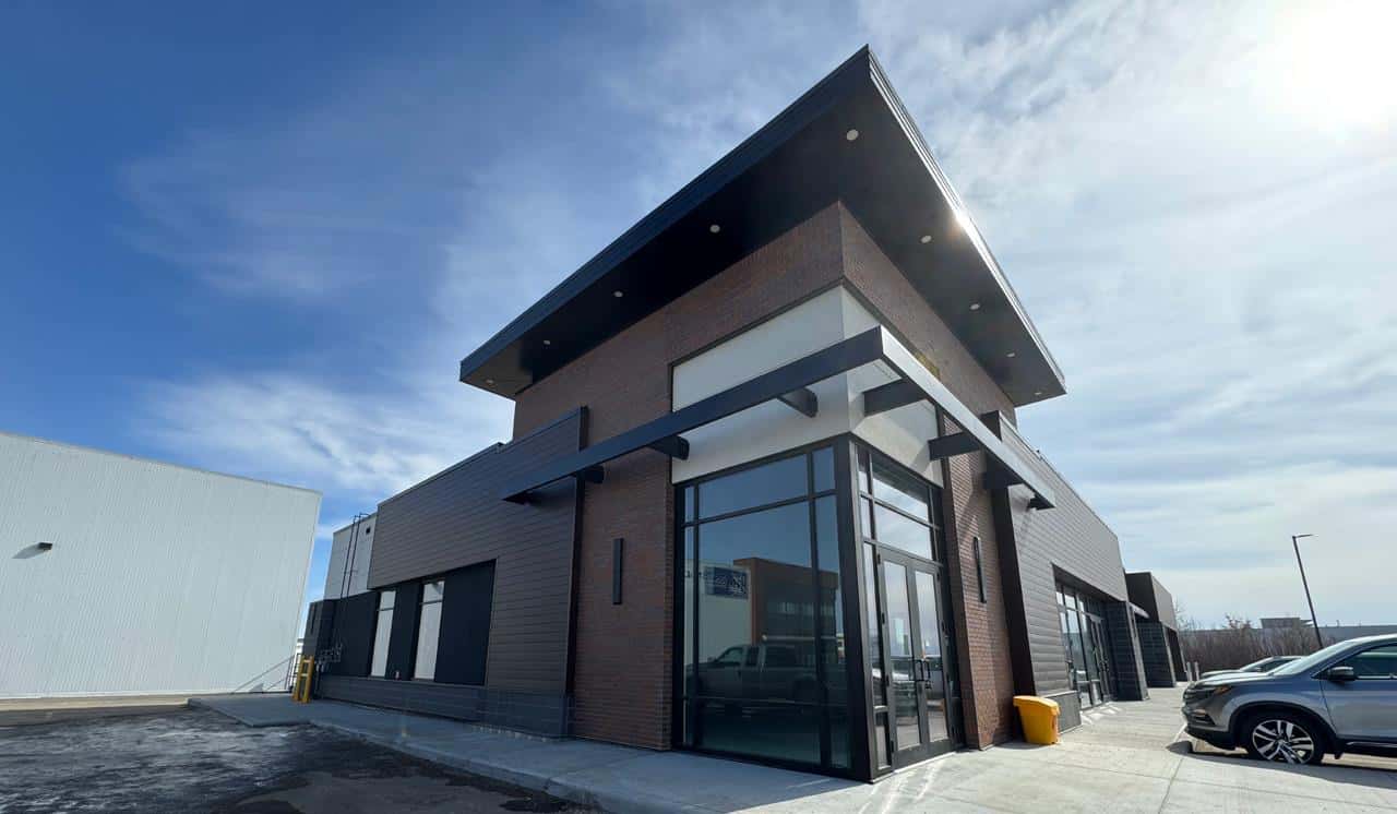 Edmonton — Edmonton - Photo 2 of 6