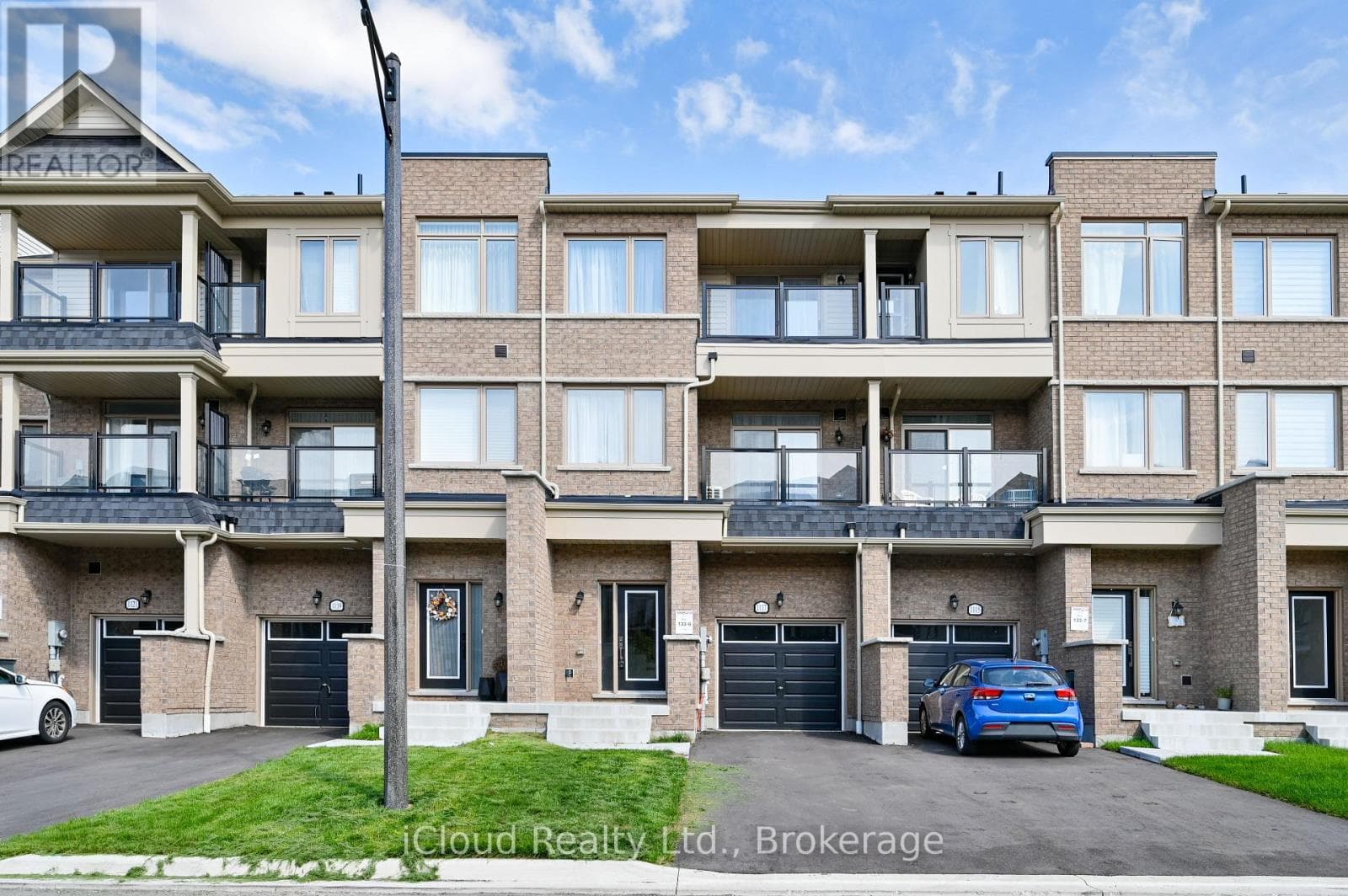 1117 LOCKIE DRIVE — Oshawa (Kedron), Ontario - Main photo