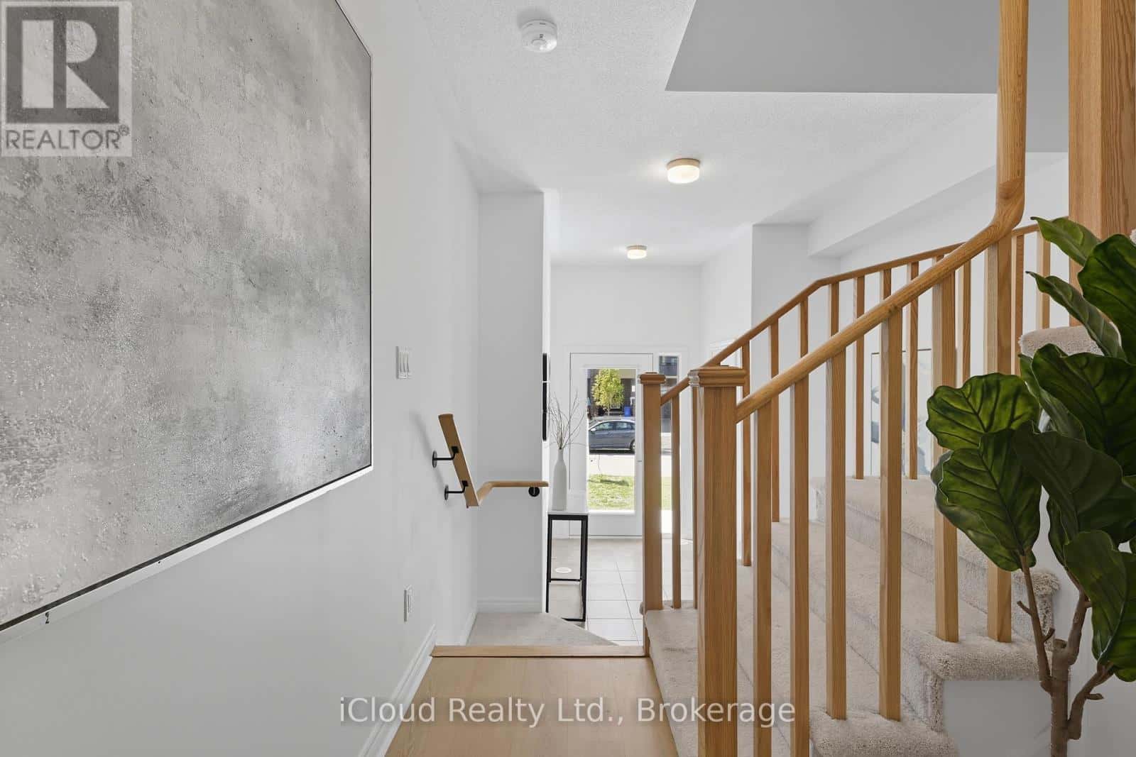 1117 LOCKIE DRIVE — Oshawa (Kedron), Ontario - Photo 5 of 37