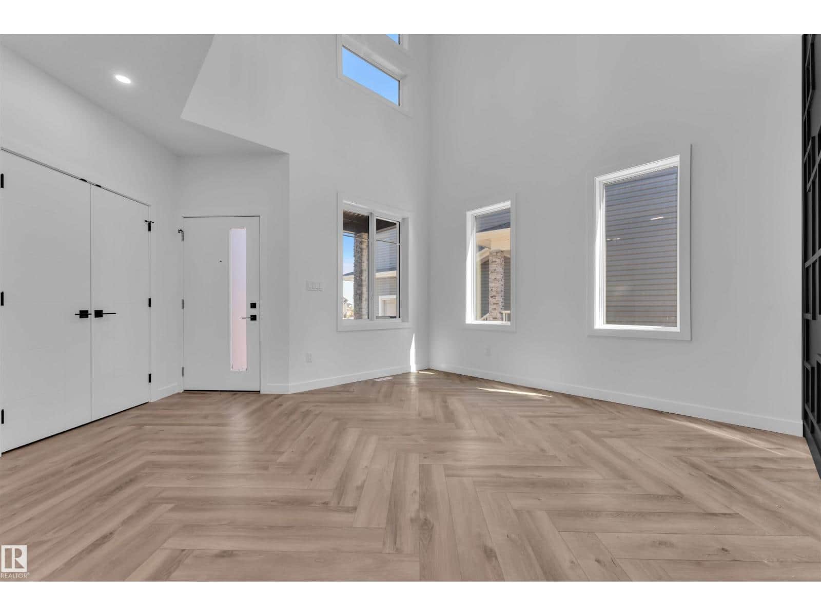 121 Lilac CL - Photo 5 of 54, Leduc, Alberta