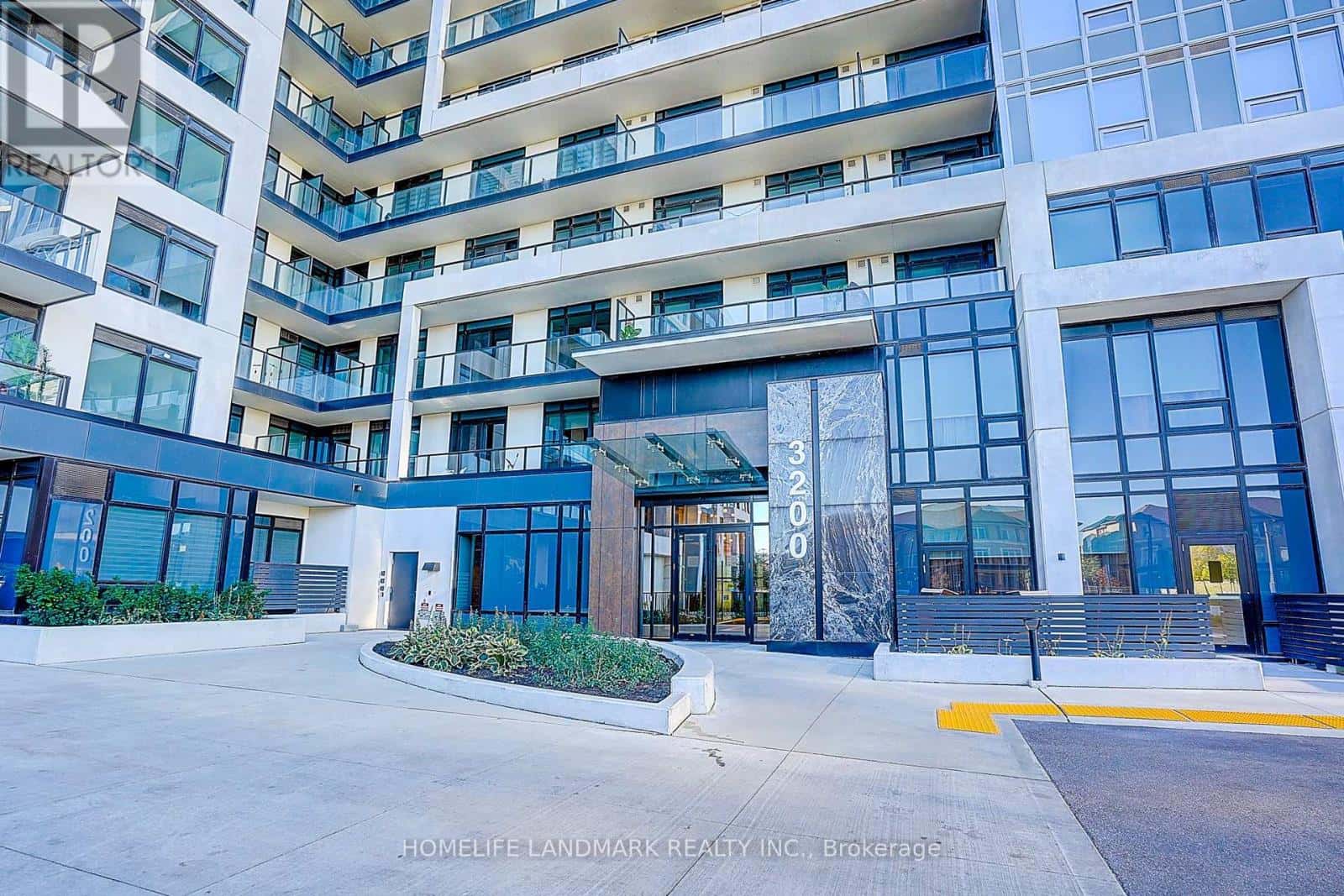 215 - 3200 WILLIAM COLTSON AVENUE — Oakville (JM Joshua Meadows), Ontario - Photo 4 of 50