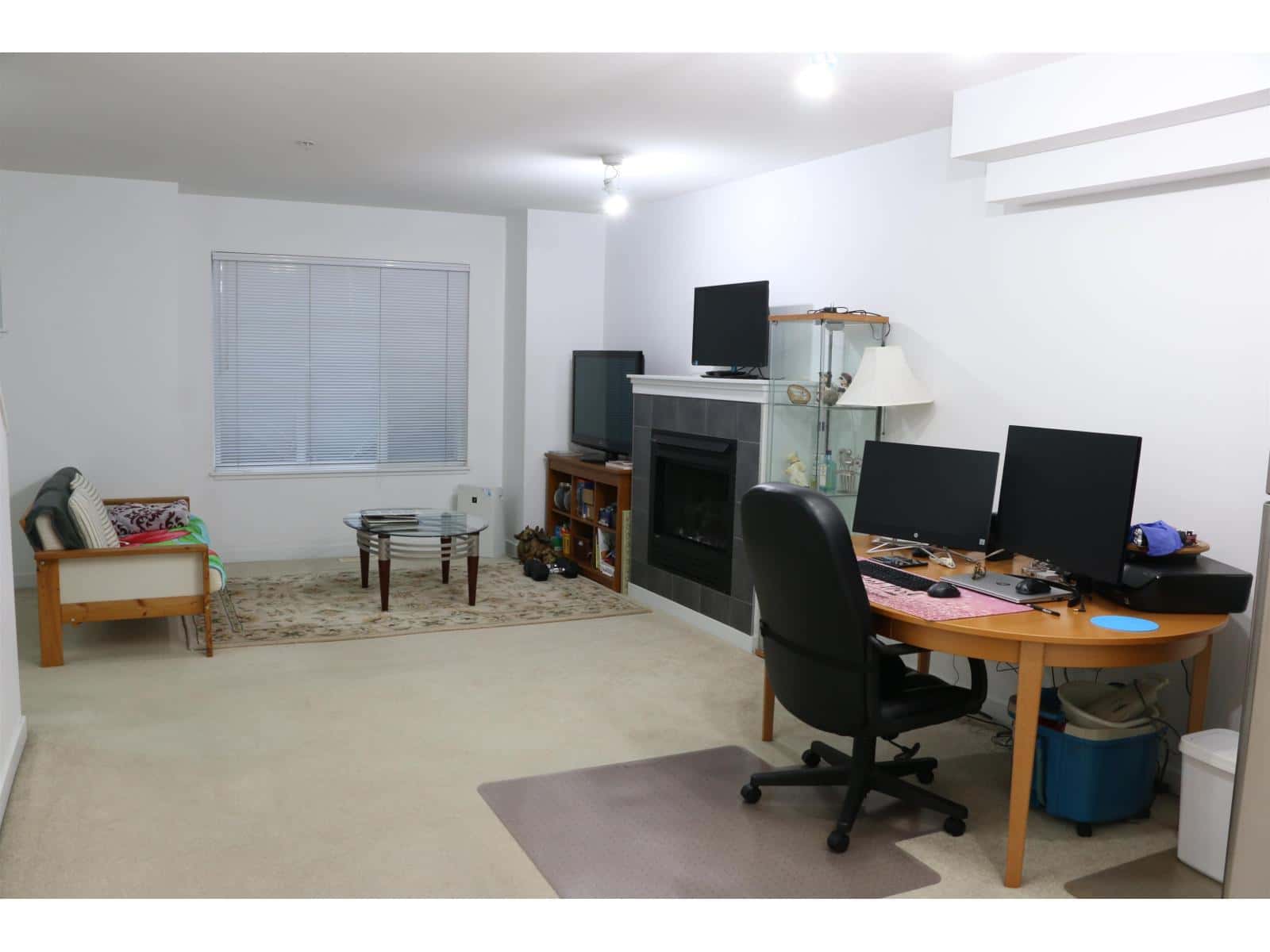 18 12040 68 AVENUE — Surrey, British Columbia - Photo 4 of 25