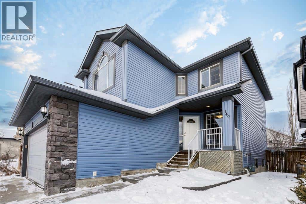 149 Coventry Court NE — Calgary, Alberta - Photo 2 of 37