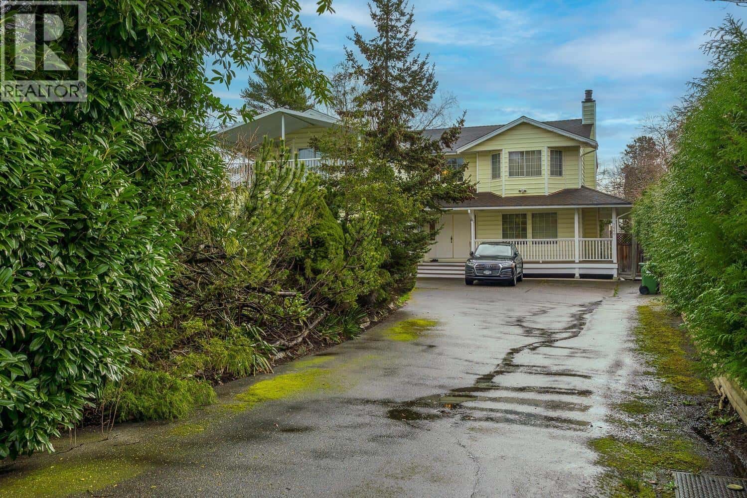 7660 BRIDGE STREET — Richmond, British Columbia - Photo 2 of 26